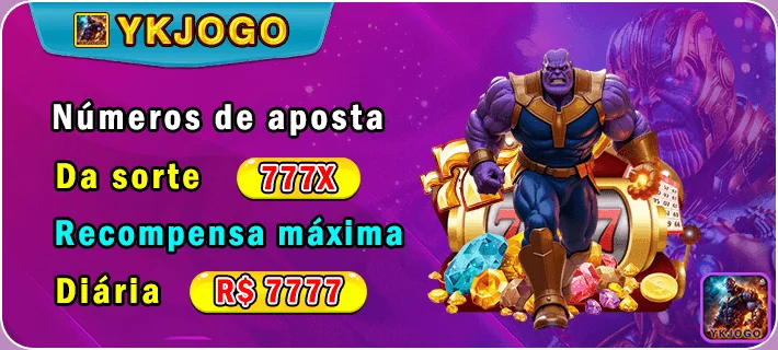 Jogador usando smartphone para jogos mobile acessíveis